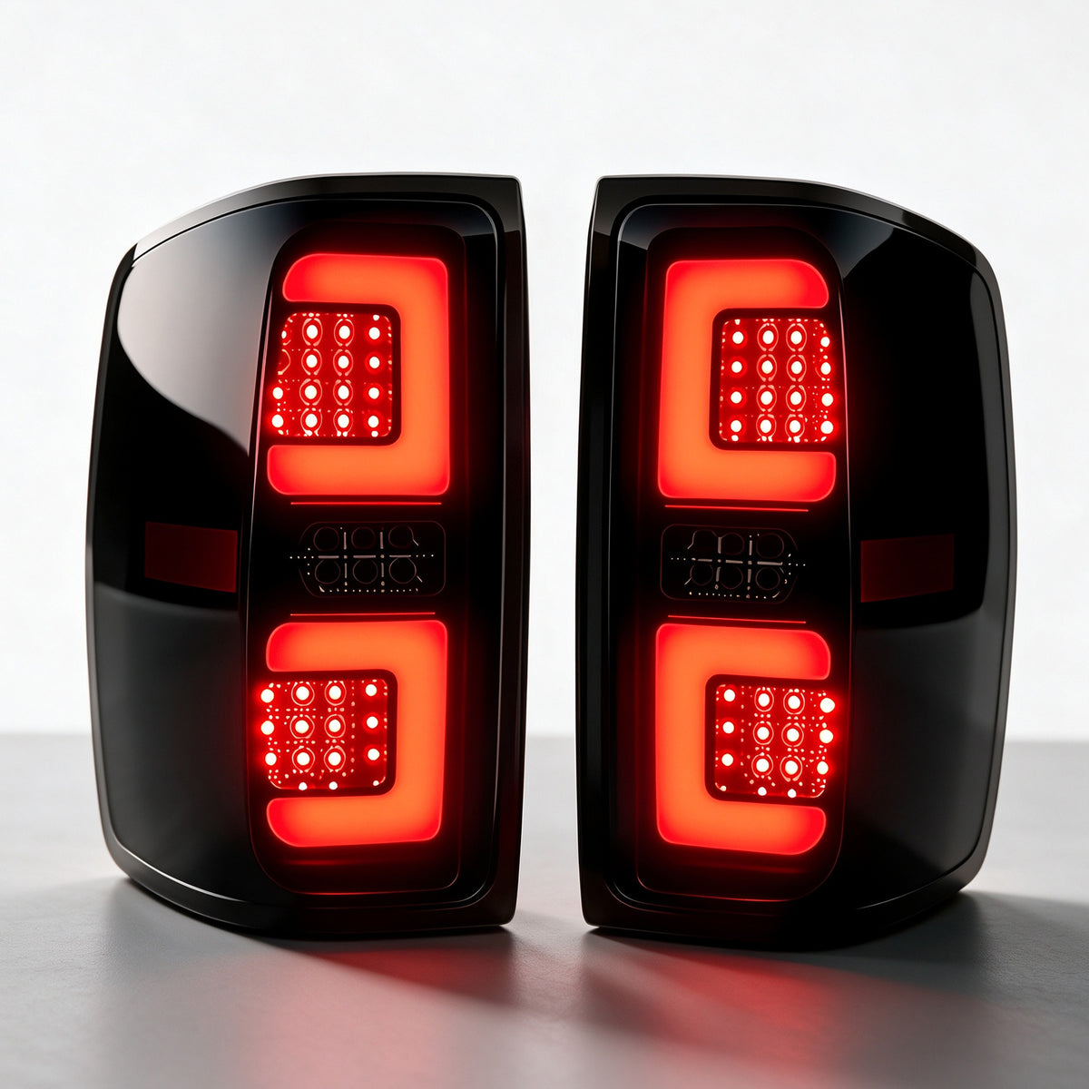 LED Tail Light for 2014–2018 Chevy Silverado 1500 & 2019 Silverado 1500 LD, 15 - 19 Silverado 3500HD, 15 - 19 GMC Sierra 3500HD