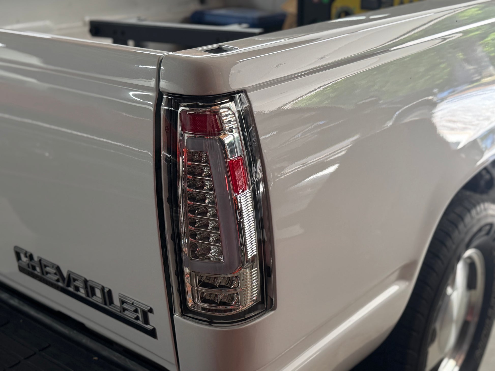 LED Tail Lights with Clear Lens for 1988-1998 Chevy GMC C/K Sierra, 92-99 Suburban Yukon, 95-99 Tahoe,Blazer,Cadillac Escalade Plug & Play-9