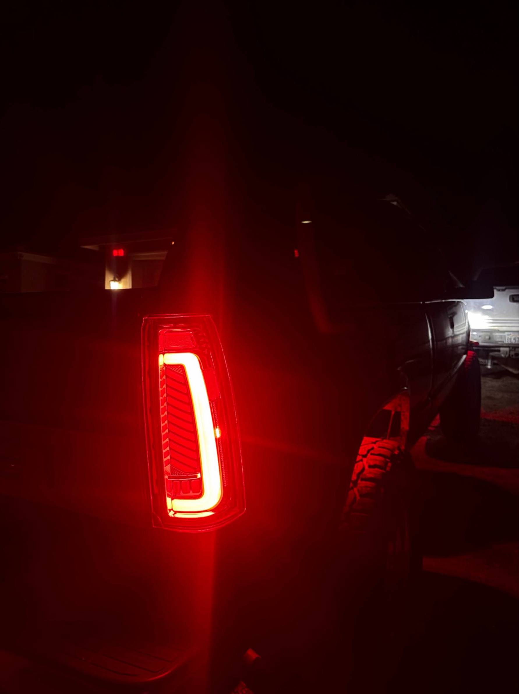 OKSIWA Transparent Full Led Tail Lights Fit for 1988-1999 Chevy GMC C/K Pickup Truck Silverado Tahoe Suburban Sierra Yukon Dynamic Turn Signal Brake Light Reverse Light Starting Animated Rear Light Assembly